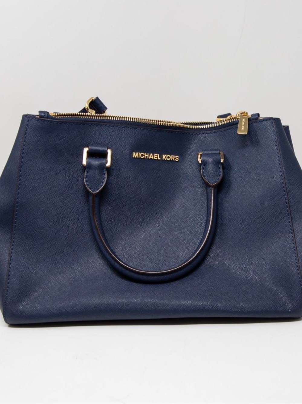 Michael Kors Sutton Navy Bag